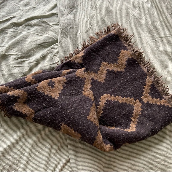 Wilfred Mosaic Diamond Blanket Scarf - Picture 1 of 4